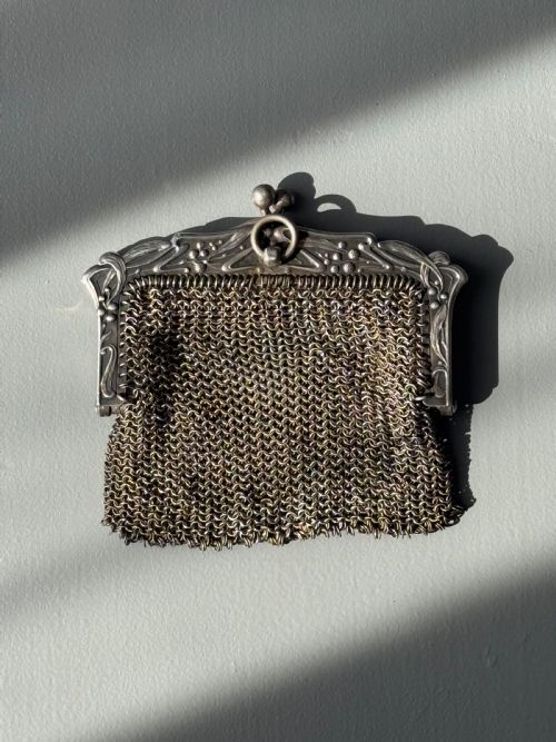 COLLECTION OF SEVEN 1920'S EVENING BAGS PURSES BEADED AND SILVER - ADDITIONAL PHOTO 11