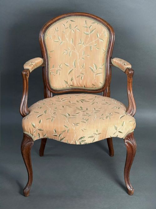 A Fine Mid-18th Century French Hepplewhite Armchair - Upholstered in Colefax and Fowler Silk.