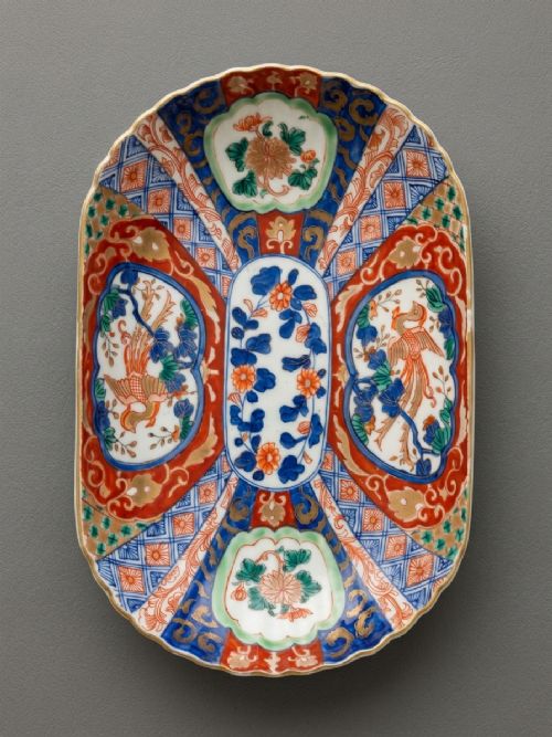 19th Century Japanese Imari / Arita Scalloped Dish