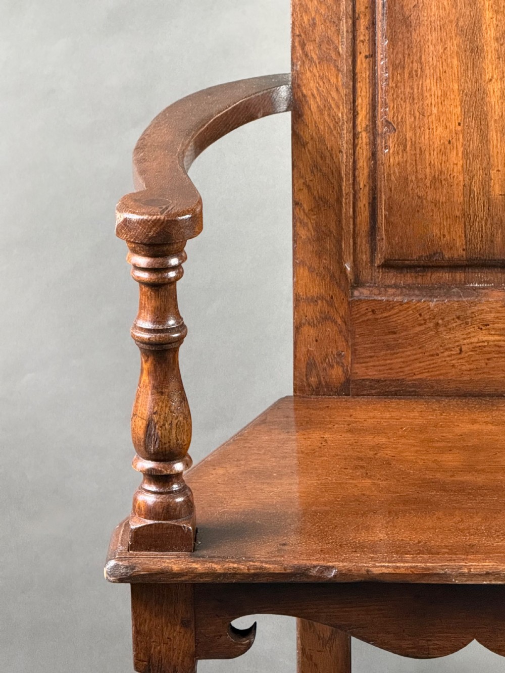ANTIQUE WALNUT CAQUETOIRE / GOSSIPING CHAIR  View IV