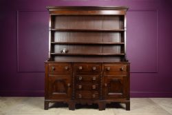 19TH CENTURY SIMULATED OAK PINE BREAKFRONT DRESSER PLATE RACK