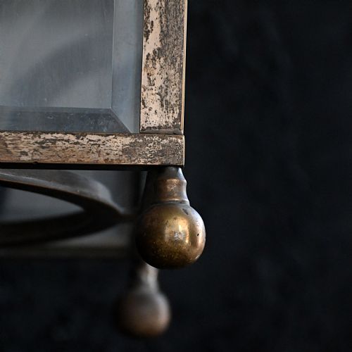 A LARGE19TH CENTURY BRASS ENGLISH HALLWAY LANTERN - ADDITIONAL PHOTO 4