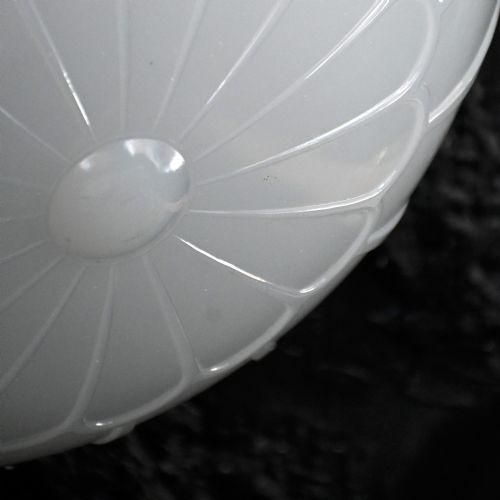 HUGE EARLY 20TH CENTURY ENGLISH MOONSTONE LIGHT - ADDITIONAL PHOTO 2