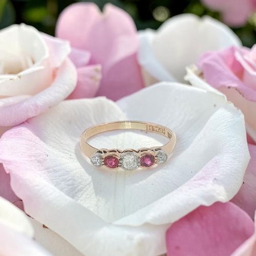 Antique 18ct Gold Diamond & Ruby Ring c1910
