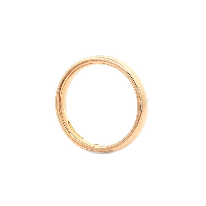 An Edwardian 22ct yellow gold wedding band displaying a smooth 4mm D-shape profile and stamped internal British hallmarks. View III