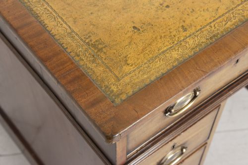 LEATHER TOPPED MAHOGANY DESK C1840S - ADDITIONAL PHOTO 4