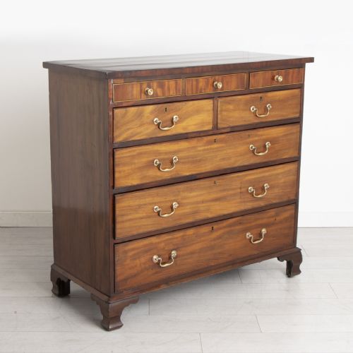ANTIQUE GEORGIAN MAHOGANY CHEST OF DRAWERS WITH BRASS HANDLES - ADDITIONAL PHOTO 1