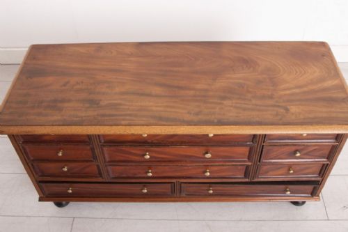 19TH CENTURY ANTIQUE MAHOGANY BANK OF DRAWERS - ADDITIONAL PHOTO 2