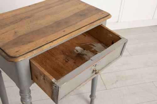 19TH CENTURY FRENCH WALNUT TABLE WITH PAINTED BASE - ADDITIONAL PHOTO 1