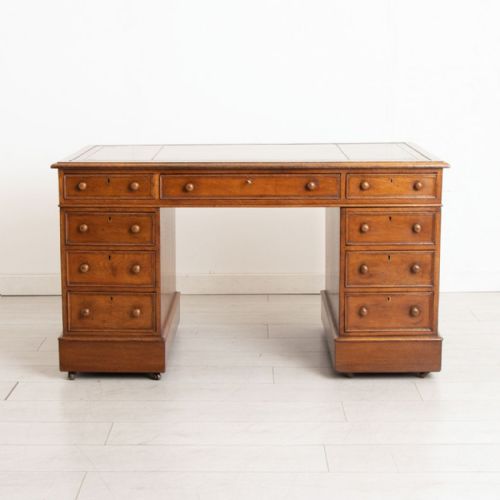 LATE VICTORIAN OAK PEDESTAL DESK WITH GREEN LEATHER TOP C1880 - ADDITIONAL PHOTO 1