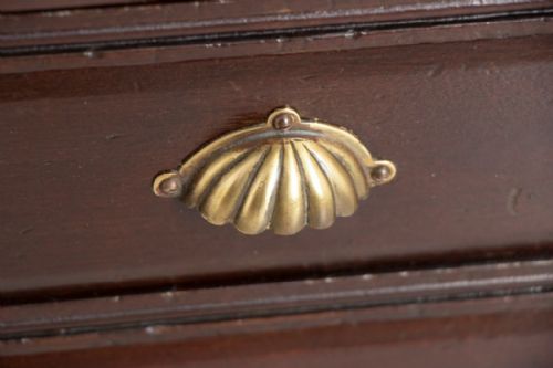 VICTORIAN MINIATURE CHEST OF DRAWERS - ADDITIONAL PHOTO 2