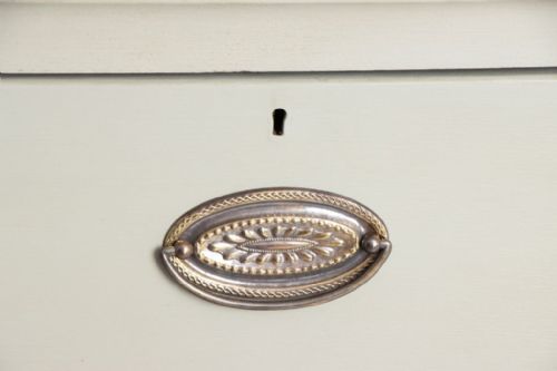 VICTORIAN CHEST OF DRAWERS PAINTED SAGE GREEN - ADDITIONAL PHOTO 3