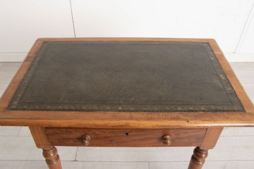 VICTORIAN MAHOGANY WRITING DESK C1880 - ADDITIONAL PHOTO 3