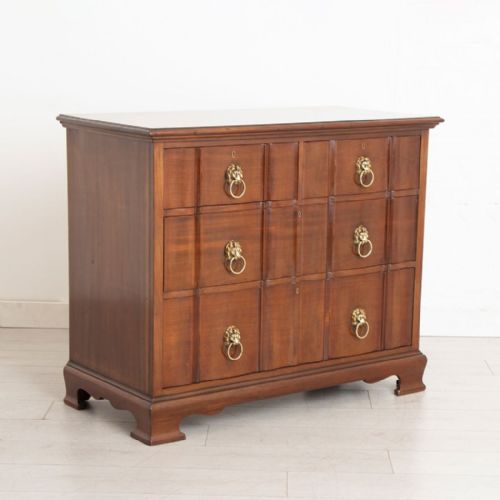 MAHOGANY CHEST OF DRAWERS WITH BRASS LION HEAD HANDLES C1900 - ADDITIONAL PHOTO 1