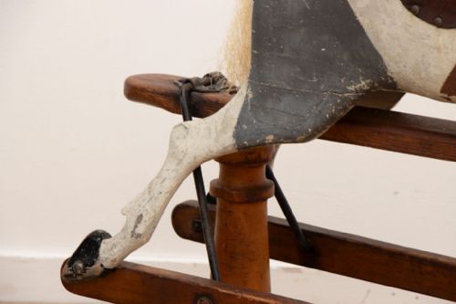 ANTIQUE WOODEN ROCKING HORSE C1880 - ADDITIONAL PHOTO 3