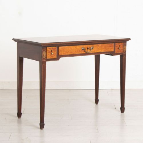 GEORGIAN CUBAN MAHOGANY THREE DRAWER SIDE TABLE C1780 - ADDITIONAL PHOTO 1