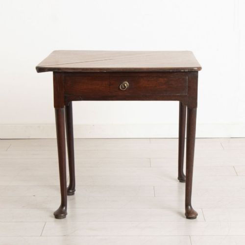 LATE 18TH CENTURY CORNER MAHOGANY DROP LEAF TABLE - ADDITIONAL PHOTO 4