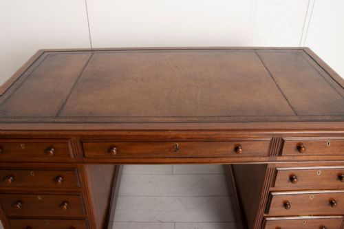 VICTORIAN MAHOGANY PEDESTAL DESK WITH TAN LEATHER TOP C1890 - ADDITIONAL PHOTO 2