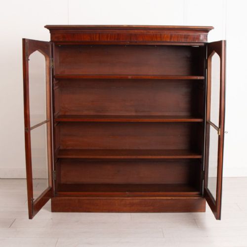 EARLY VICTORIAN MAHOGANY GLAZED BOOKCASE C1850 - ADDITIONAL PHOTO 2