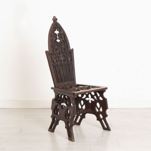19TH CENTURY FRENCH REVIVAL OAK HALL CHAIR MADE IN PARIS