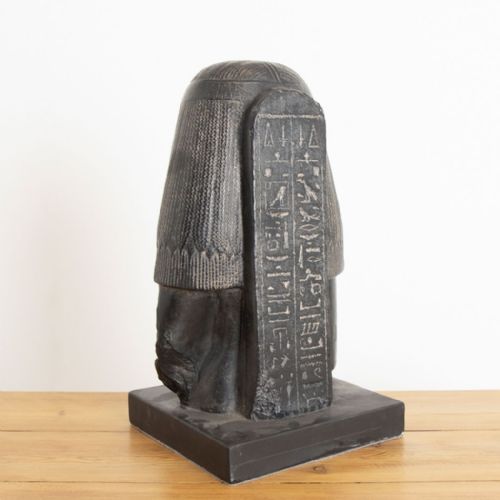 19TH CENTURY FRENCH MUSEUM COPY OF AN EGYPTIAN BUST - ADDITIONAL PHOTO 2