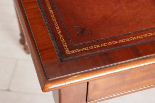 EARLY VICTORIAN 2 DRAWER MAHOGANY WRITING TABLE - ADDITIONAL PHOTO 3