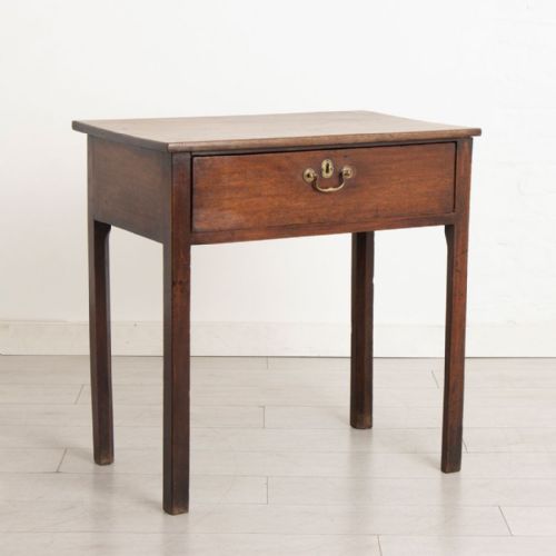 LATE 18TH CENTURY MAHOGANY SIDE TABLE - ADDITIONAL PHOTO 1