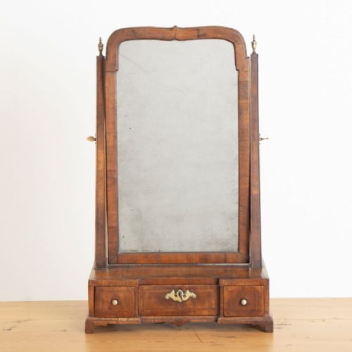 EARLY 18TH CENTURY WALNUT TOILET MIRROR - ADDITIONAL PHOTO 1