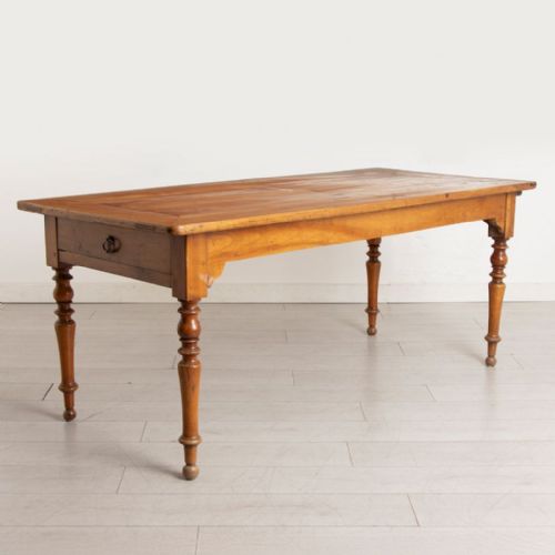 early 19th century french fruitwood dining table - CATEGORY: ANTIQUE TABLES - DATED 19TH CENTURY