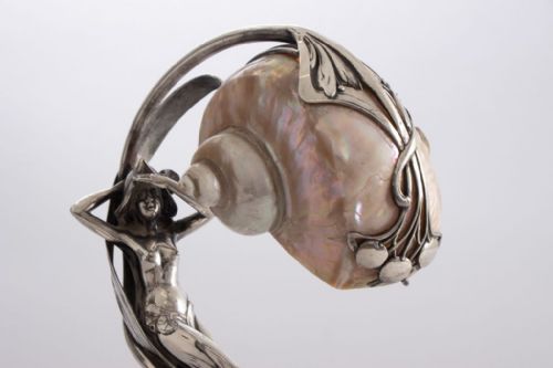 AUSTRIAN ART NOUVEAU ELECTROPLATED FIGURAL TABLE LAMP WITH NAUTILUS SHELL SHADE BY MORITZ HACKER - ADDITIONAL PHOTO 5
