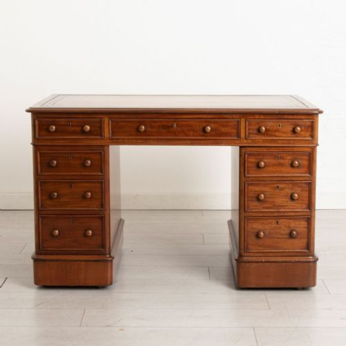 VICTORIAN MAHOGANY PEDESTAL DESK BY EDWARDS ROBERTS C1870 - ADDITIONAL PHOTO 1
