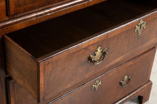 GEORGE II WALNUT OAK CHEST ON CHEST - ADDITIONAL PHOTO 3