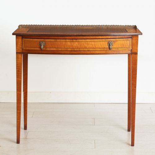 EDWARDIAN SATINWOOD BOW FRONT DESK - ADDITIONAL PHOTO 1