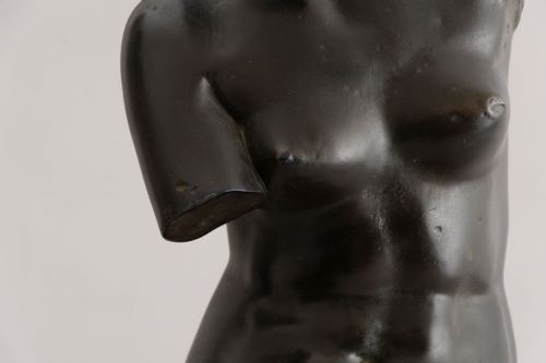19TH CENTURY BRONZE VENUS SCULPTURE PARIS - ADDITIONAL PHOTO 1