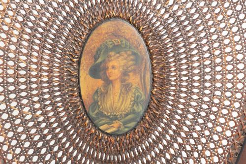PAIR OF LOUIS XVI STYLE CARVED MEDALLION CHAIRS - ADDITIONAL PHOTO 2