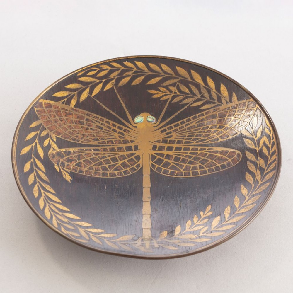 German Jugendstil Brass Inlaid Wood & Abalone Shell Eyes Dragonfly Dish by Erhard c.1910 View II