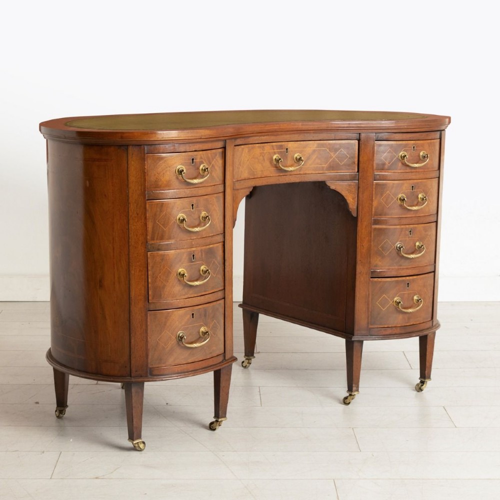 Victorian Mahogany Kidney Shaped Desk