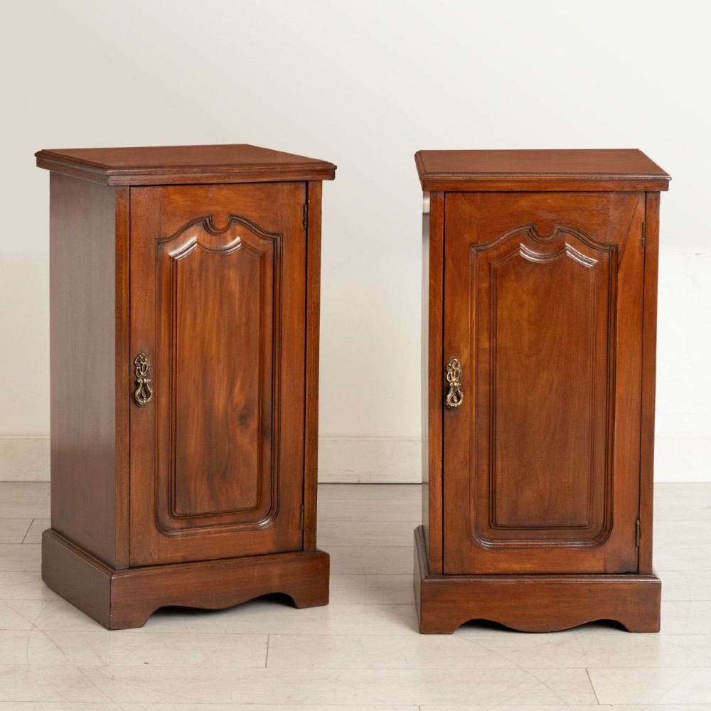 Pair of Antique Bedside Cabinets in Mahogany c.1880