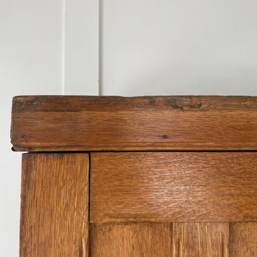 EARLY 20TH C OAK HALL CUPBOARD - ADDITIONAL PHOTO 5