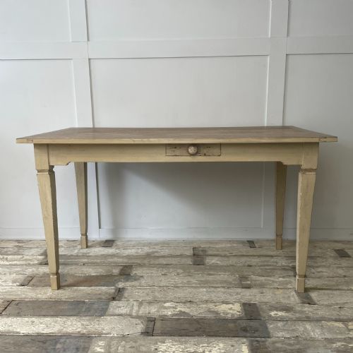 EARLY 20TH C FRENCH OAK KITCHEN TABLE - ADDITIONAL PHOTO 1