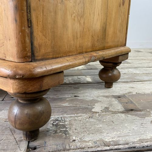 VICTORIAN PINE DRESSER BASE - ADDITIONAL PHOTO 13