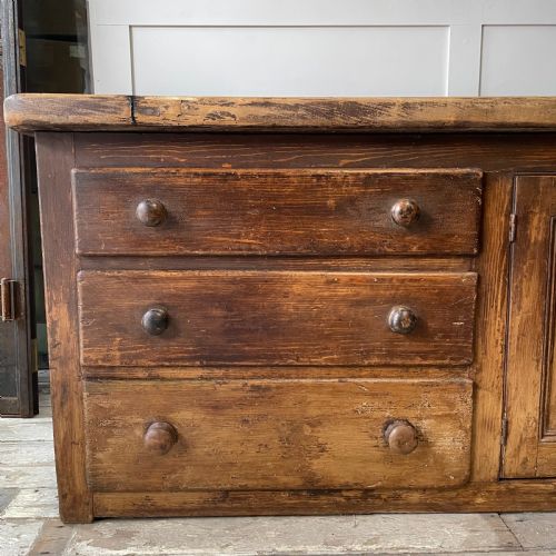 19TH C PINE SYCAMORE KITCHEN PREP SIDEBOARD - ADDITIONAL PHOTO 3