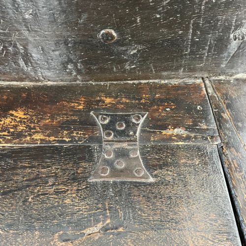 18TH C OAK BOX SETTLE - ADDITIONAL PHOTO 6