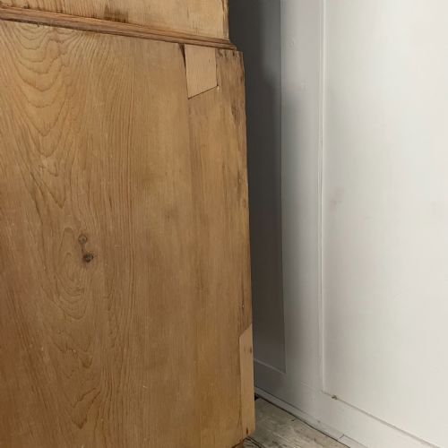 EARLY 19TH C PINE HOUSEKEEPERS CUPBOARD - ADDITIONAL PHOTO 15