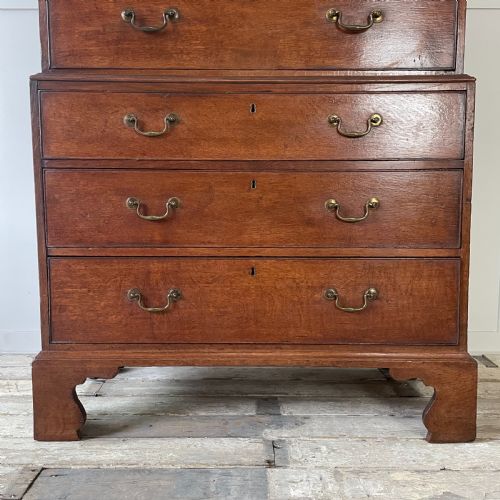 18TH C OAK CHEST ON CHEST OF DRAWERS - ADDITIONAL PHOTO 2
