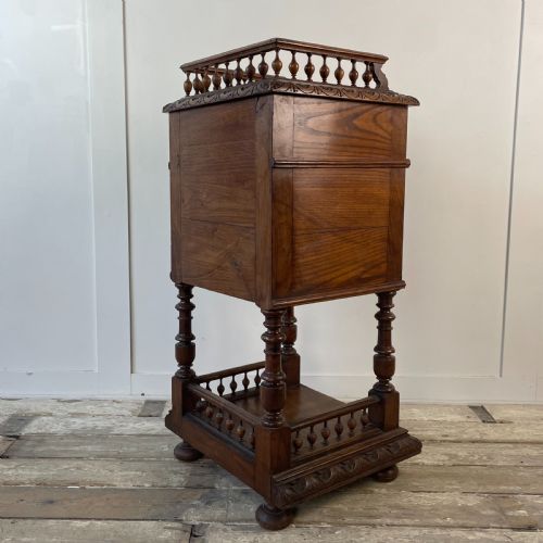 FRENCH OAK AND MARBLE POT CUPBOARD C1900 - ADDITIONAL PHOTO 13
