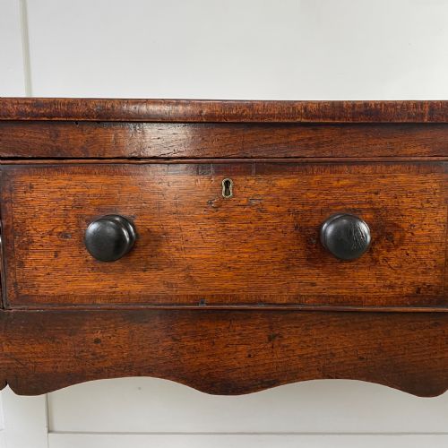 18TH C OAK DRESSER BASE - ADDITIONAL PHOTO 3