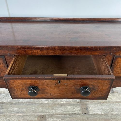 18TH C OAK DRESSER BASE - ADDITIONAL PHOTO 5