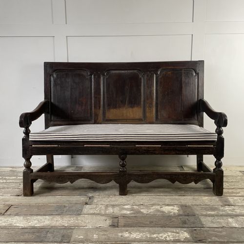 19th c oak hall bench - CATEGORY: ANTIQUE FURNITURE - DATED 19TH CENTURY