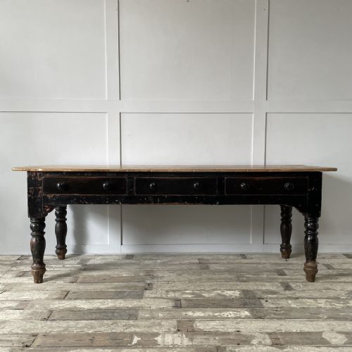 19TH C PINE KITCHEN PREP TABLE - ADDITIONAL PHOTO 1
